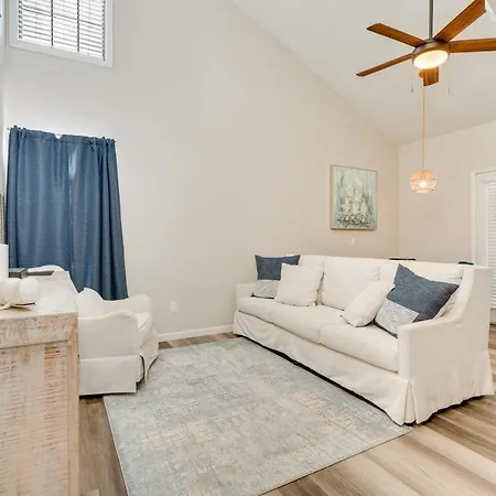 Pcb Resort Condo With Pool And Hot Tub Walk To Beach!